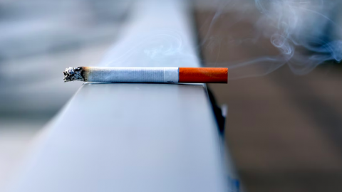 1 op 3 Nederlanders wil hogere zorgpremie rokers