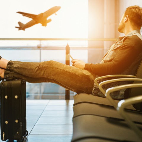 In de problemen door chaos Schiphol? Hier hebben reizigers recht op