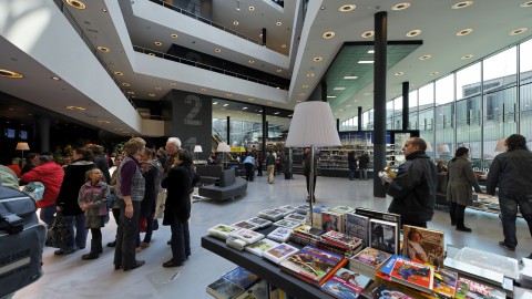 Gebouw bibliotheek Stad bestaat 12,5 jaar  en dat betekent: feest!