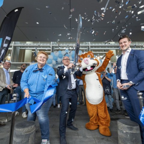 Positieve reacties op vernieuwde Albert Heijn Parkwijk met sushibar
