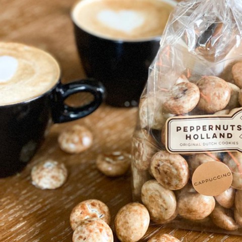 Pepernoten concept store opent in Almere