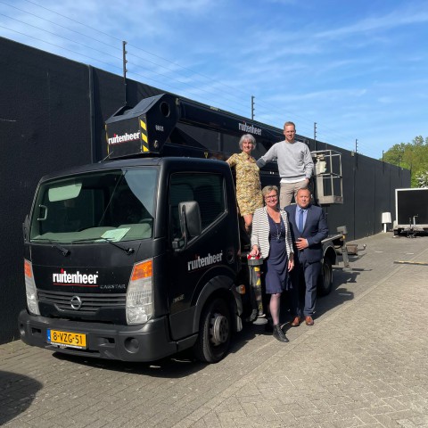 Ruitenheer steunt HNL met mooi partnercontract!