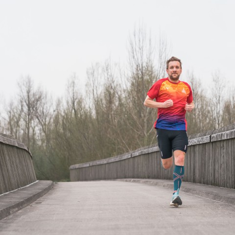 Andrew Taylor rent de marathon van Londen voor Coeliakie