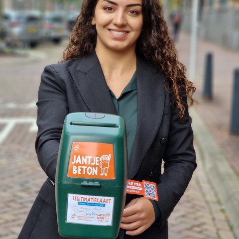 Extraatje voor clubkas met collecte Jantje Beton