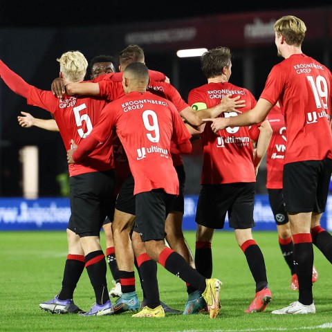 Almere City FC ondermijnt Roda JC opnieuw