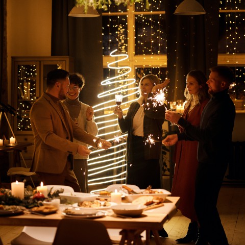 Nederlanders hangen minder lampjes in kerstboom