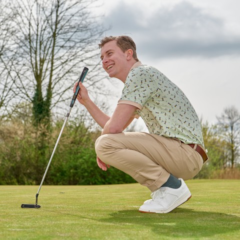 Nederlands golfkleding merk Little Chipper lanceert eerste verrassende golfpolo