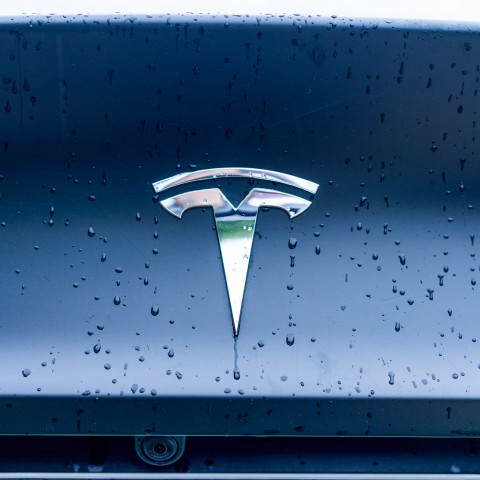 Tesla kondigt elektrische quad voor kinderen aan