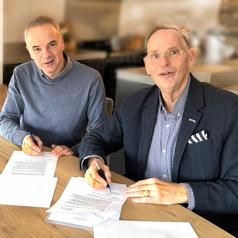 Flevo Groep neemt Alex van Keulen Makelaars over