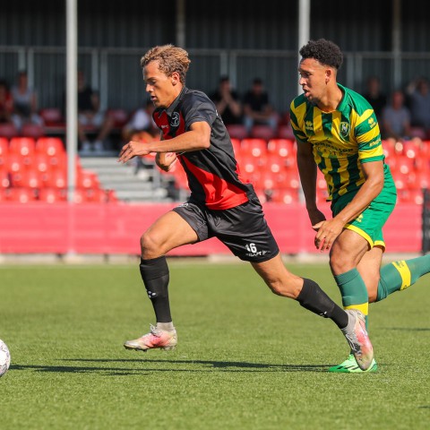 Feilloze seizoensstart O21: 3-0 zege