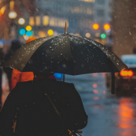 Buien, wind, maar later in de week zachter weer