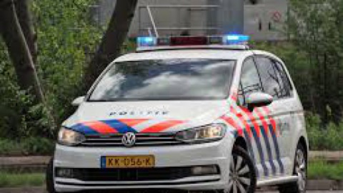 Politie op zoek naar verdachte straatroof Almere