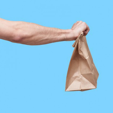 Smullen en spelen – Take away