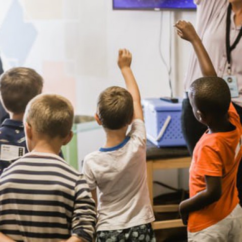 Beroep op Weerwind om scholen te sluiten