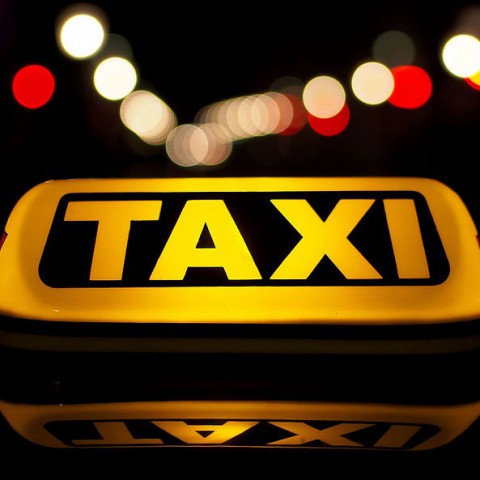 Buurtcentrum Cobra krijgt buurttaxi