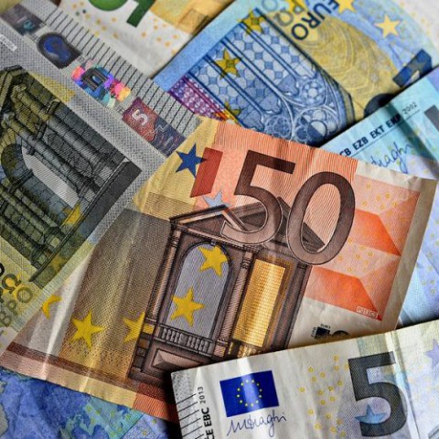 Politie waarschuwt voor vals geld in Almere