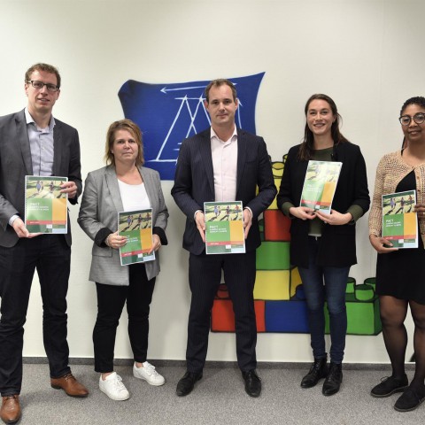 Integrale Aanpak Gezond Gewicht Almere uitgebreid naar 25 partijen