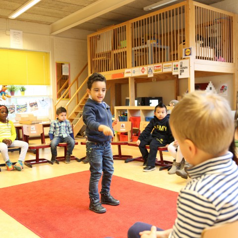 Taalcentrum richt noodopvang in