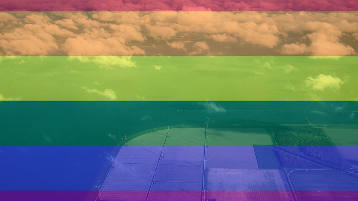 Gemeenten hijsen regenboogvlag tegen Nashville-verklaring