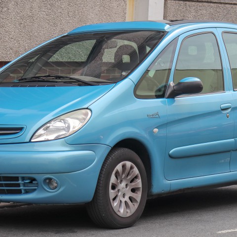 Blauwe Citroën Xsara gezocht vanwege vermissing