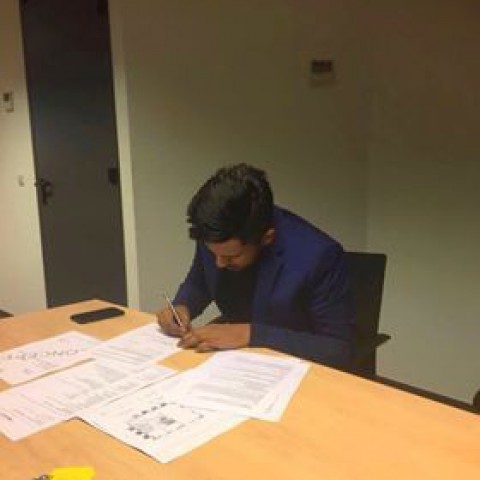 Almeerder(19) verbaasd menig zakenman met zijn passie voor ondernemen