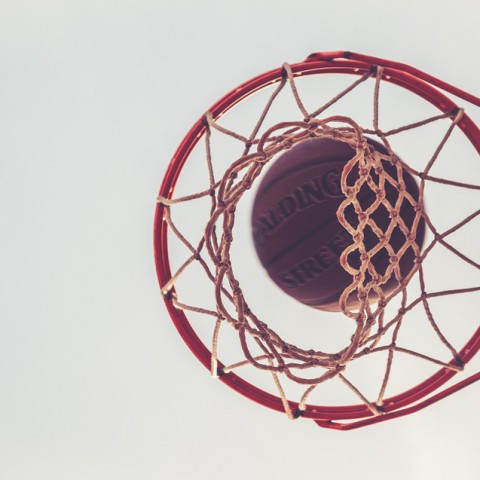 Harlem Globetrotters laten jeugdleden Pioneers betoverd achter