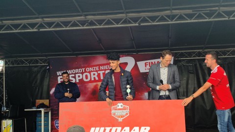 Damian wint finale FIFA 19 toernooi bij Almere Challenge Event
