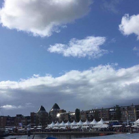 Geregeld zon met nog (kleine)kans op een enkele bui.
