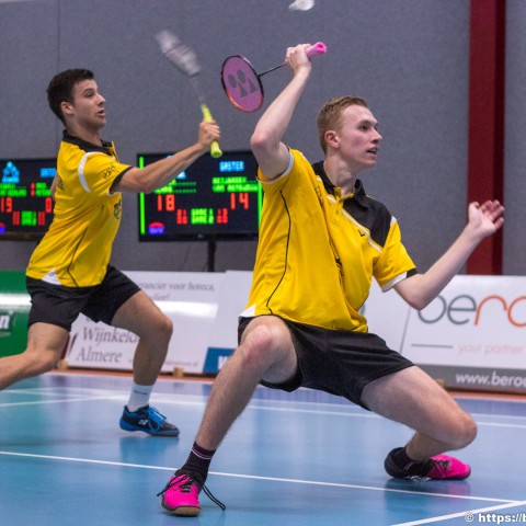 AviAir Almere wint in eredevisie ook van Smashing 