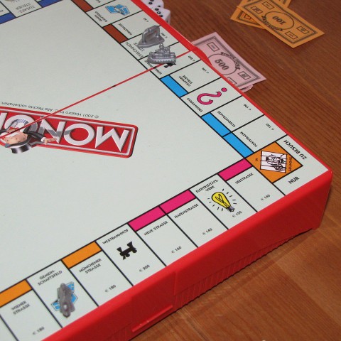 Almeerse editie van Monopoly gepresenteerd 