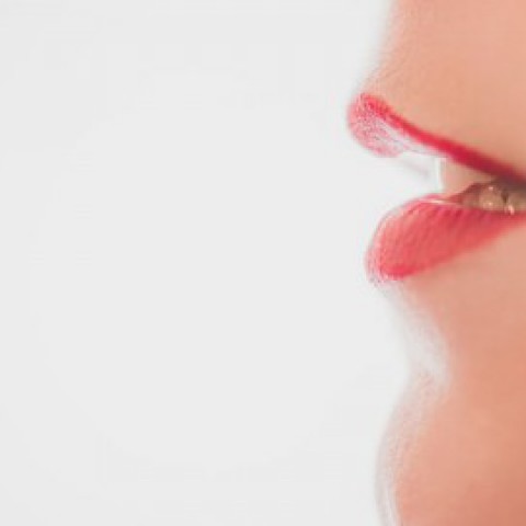 Tips tegen gebarsten lippen
