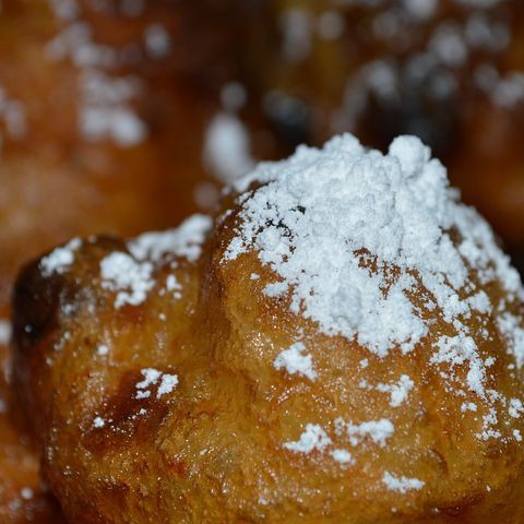 Gooi frituurvet van oliebollen niet in riool