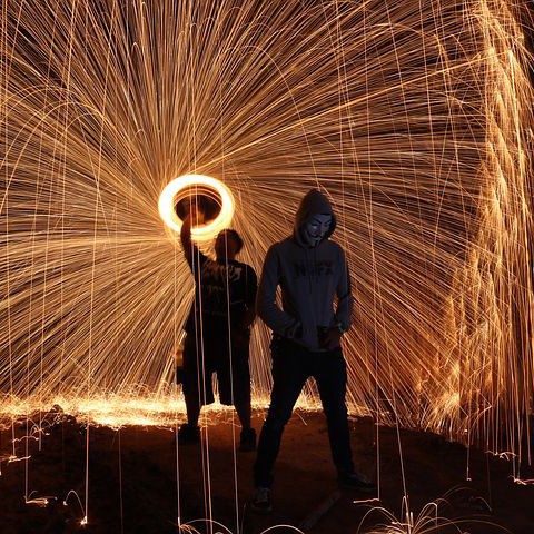 72 kilo illegaal vuurwerk bij internethandelaar