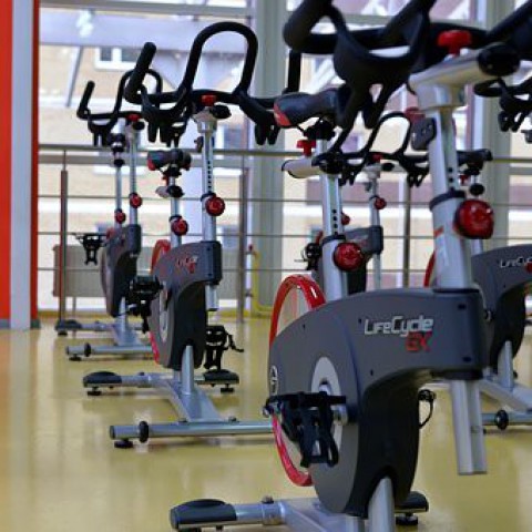 Spinning marathon voor KWF