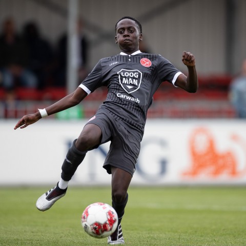 Jeugd maakt zich op voor tweede seizoenshelft - Almere City