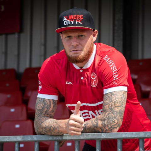 Hoofdmacht Almere City FC hervat trainingen