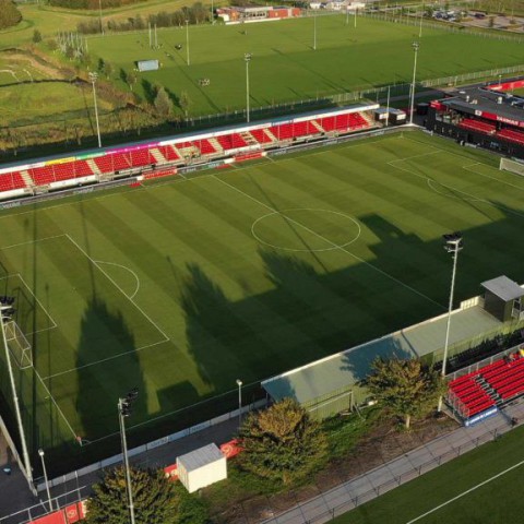 MASCOT® WORKWEAR verlengt samenwerking met Almere City FC