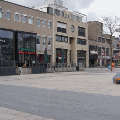 Winkeliers stadshart krabbelen op na weken stilstand 
