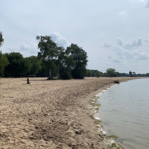 Almere start met uitbreiden van Almeerderstrand