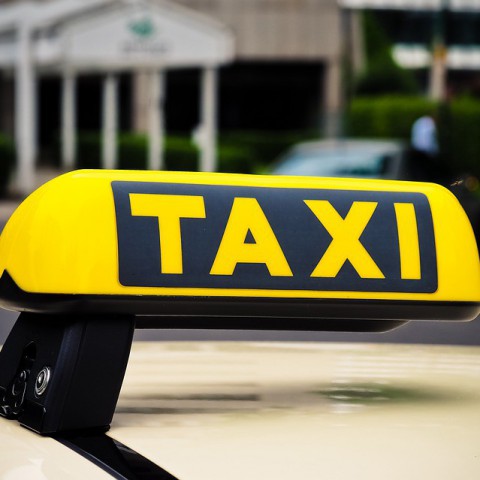 Aangepaste tijden voor reserveren en vervoer bij Regiotaxi