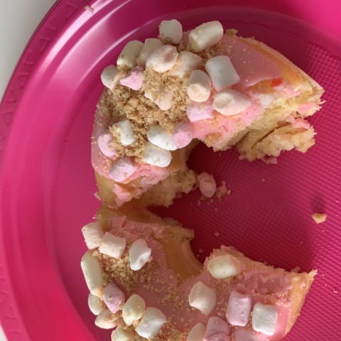 Dunkin' Donut of the Day #05 - Strawberry Marshmallow