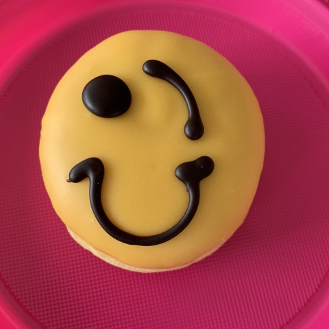 Dunkin' Donut of the Day #02 - Mr Happy