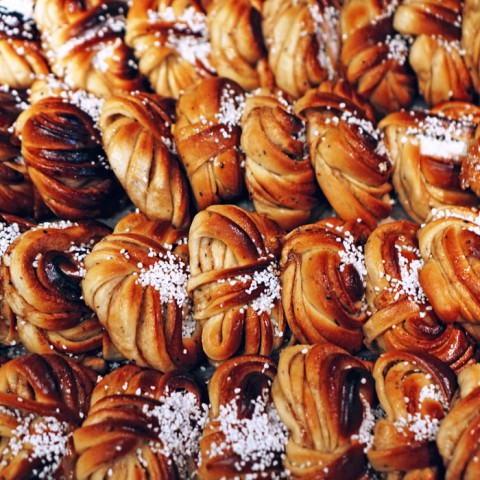 Heerlijke snack bij Bakker Bart in Almere Haven tijdens het Haven Festival!