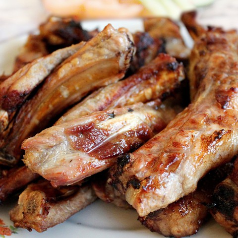 Wilfred & Friends Sunday Party met spareribs aankomende zondag