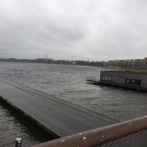 Start bouw van twee circulaire bruggen op het Floriadeterrein