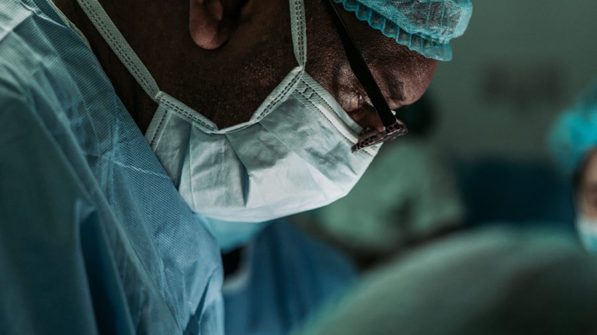 Aantal operaties Flevoziekenhuis gehalveerd vanwege coronavirus