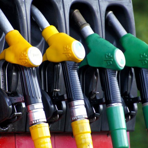 Zeven nieuwe tank- en laadstations in de gemeente