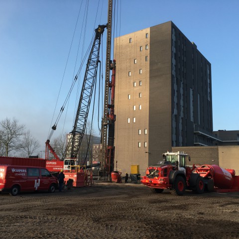 Trebbe en BPD slaan eerste paal appartementencomplex Extravert Almere Buiten