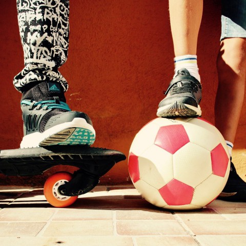 Kinderen en jongeren t/m 18 jaar mogen weer buiten sporten