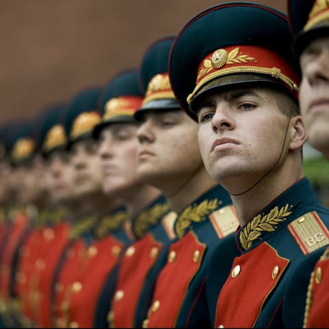 Coloriet zet militairen in om zorgverleners te ontlasten
